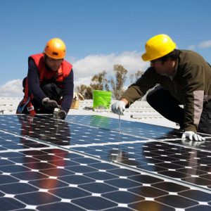 installation et maintenance des panneaux solaires photovoltaïque
